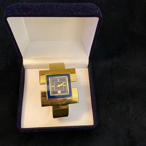 NWOT Tory Burch T-Bangle Watch